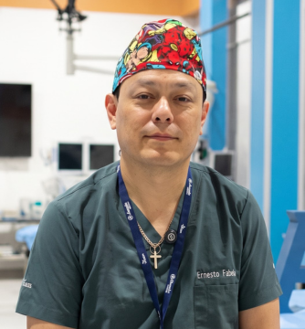 Dr. Ernesto Fabela — Orthopedic Surgeon