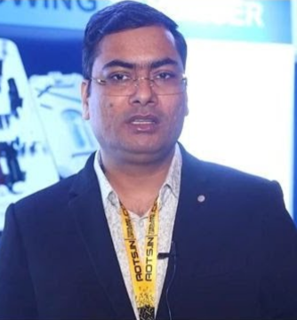 Dr. A.K. Jha — Orthopedic Surgeon